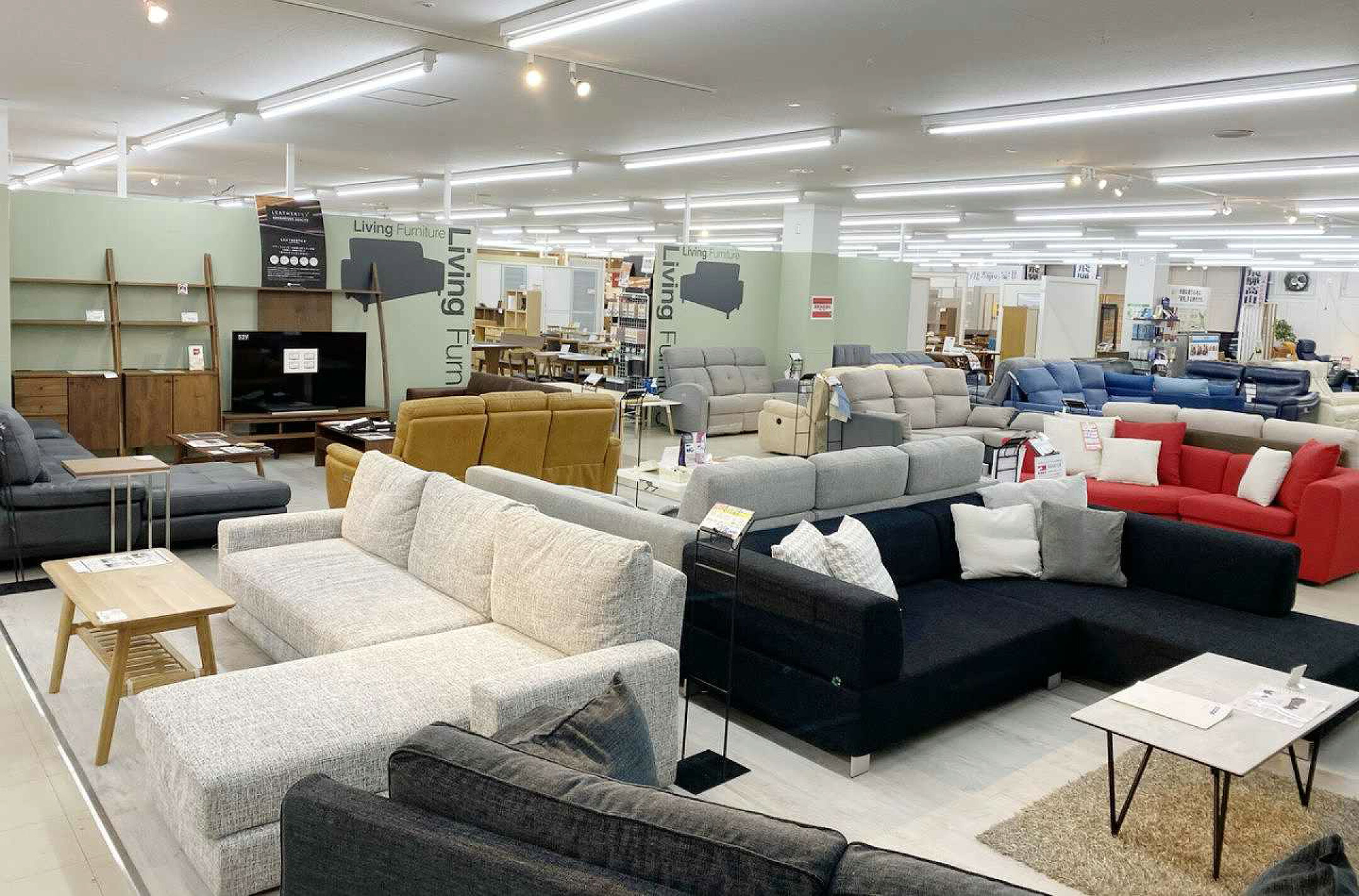 家具のホンダ 行田店