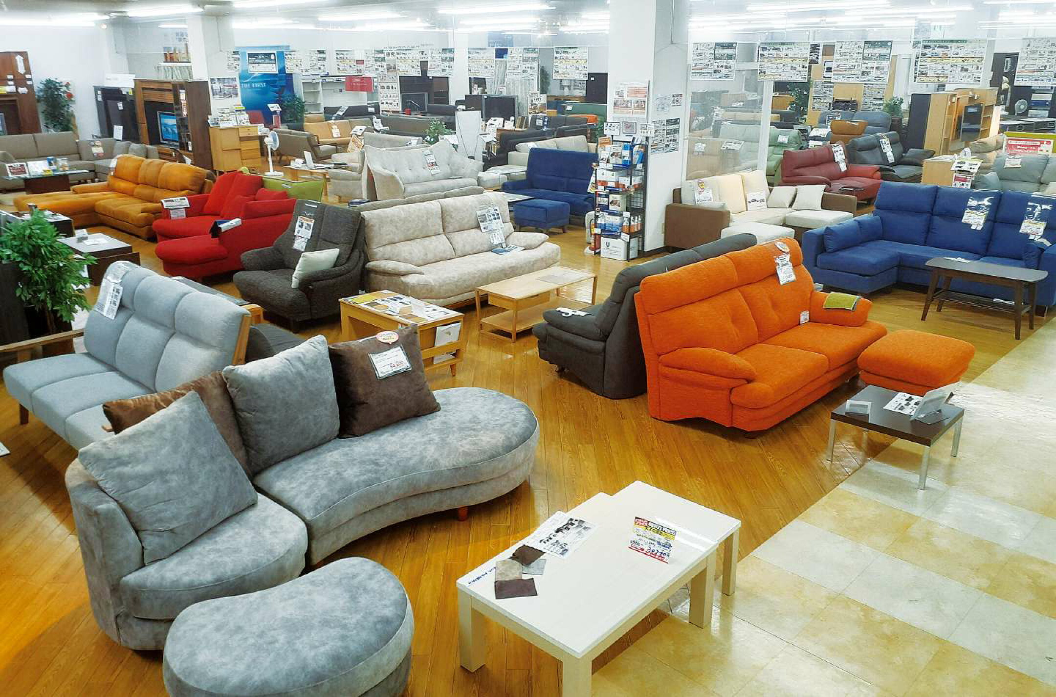 家具のホンダ 伊勢崎店