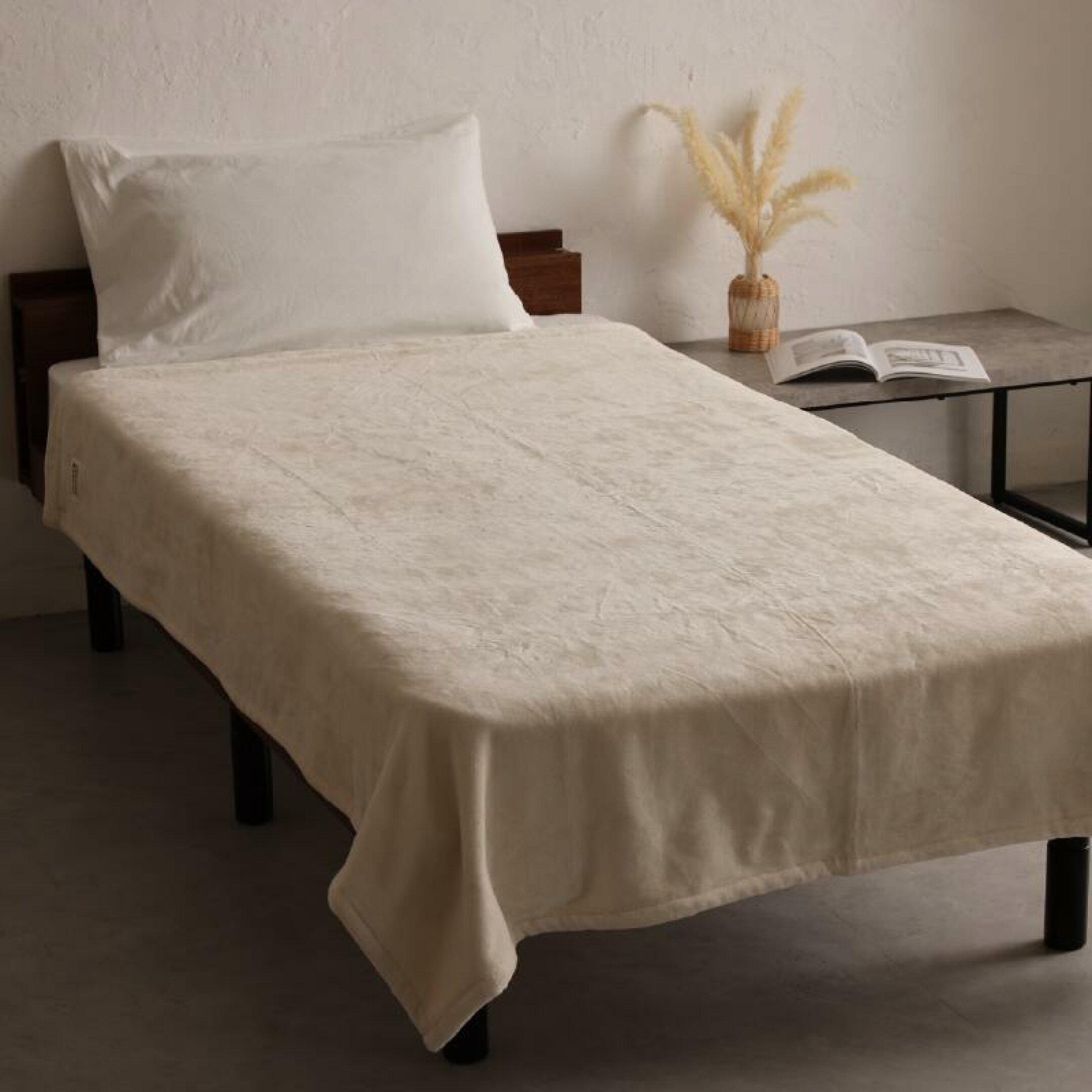 ナチュラルホワイト