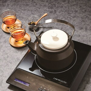 Z~bÑPgIIH KETTLE 1.8LiBK×WHjyϔM  ₩   nQq[^[ IHzLb`G  i` Lb`ObY v[g k V 