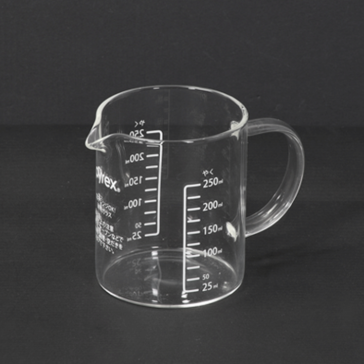 PYREX メジャーカップ 4サイズ ブルー Made in USA PYREX メジャーカップ 4サイズ ブルー Made in USA - メルカリ