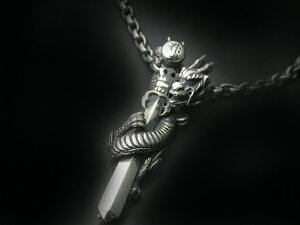 龍剣シルバーペンダント メンズ ペンダントトップ 倶利伽羅剣 不動明王 シルバー925