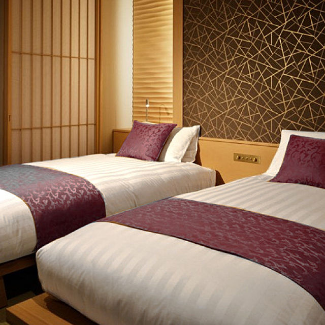 デュベタイプのベッドカバー◆ベッドカバー兼お布団として、最近、国内外のホテル客室で頻繁に使われる「デュベスタイル」ベッドカバー こちらは羽毛インナー別途タイプ です。 デュベカバー ホテル仕様 羽毛インナー お布団 は別途 ホテルスタイルのベッドカバー SDセミダブルサイズ 送料無料 日本製