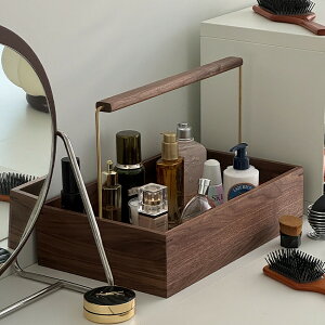 ґVR  [tP[X  [ Vv oXPbg a ϕi[ N~̖ XgbJ[  i` G { َq   IuWF ANZT[  