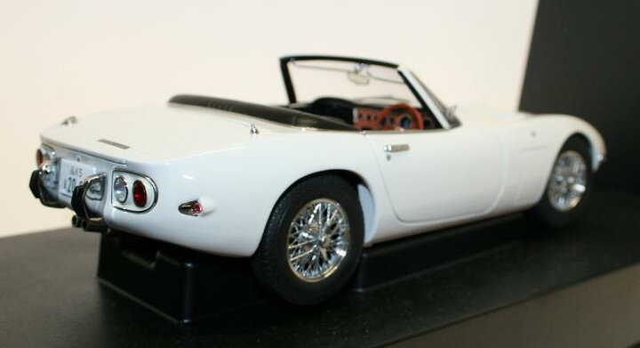 楽天市場】ミニカー 1/18 Autoart トヨタ2000GT 007は二度死ぬ 007 