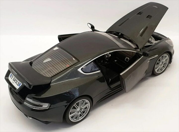 楽天市場】007ミニカー 1/18 AUTOWORLD 007 アストンマーチン DBS 
