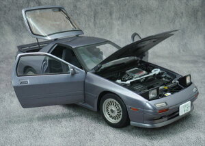 ~jJ[@1/18@2006@}c_@RX7@FD3RS@K^F@MAZDA - RX-7 (FD3RS) SAVANNA INFINI COUPE (FC3S) 2006 y\񏤕iz