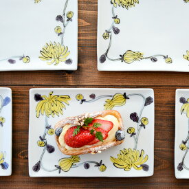 内村七生 うちむらなお 色絵小菊 長角平皿【プレート 角皿 平皿 うつわ 和食器 洋食器 作家 色絵 絵付 九谷焼 青窯】