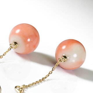 桃珊瑚のピアス