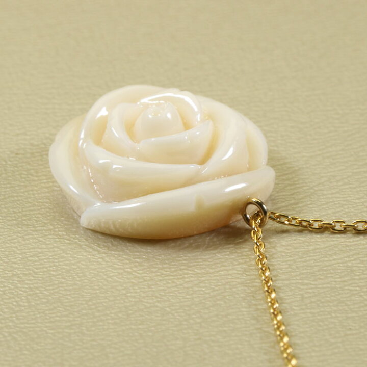 楽天市場】白珊瑚 ネックレス ペンダント 薔薇 花 一粒 ゴールド 
