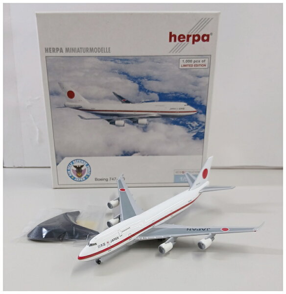 【中古】 その他   完成品(航空機) 民間機  1/500 ヘルパ 511575 B747-400 日本国政府専用機 20-1101  【C】  外箱多少傷み　尾翼塗装剥げ　※商品の性質上、多少の塗装ムラ等はご了承ください。
