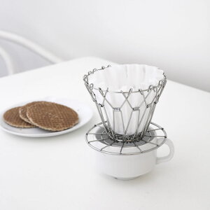 Kikkerland キッカーランド Collapsible Coffee Dripper コラプシブルコーヒードリッパー 珈琲 折りたたみ コンパクト 持ち運び アウトドア キャンプ レジャー 登山 公園 ピクニック