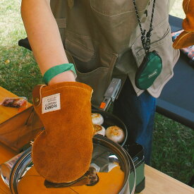 Leather mittens レザーミトン (S) 鍋つかみ 両手セット ミトン 牛革 手袋 牛革 キャンプ 料理 キッチン ミトン romo ロモ