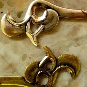 AeB[Nl̋񂴂By[֑Ήiz