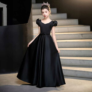  ܎O  qhXO䃏s[X  sAma ꂢ \ LbY t@bVLbY Ӊ Be i s[X ̎q  hX Ǝ v[