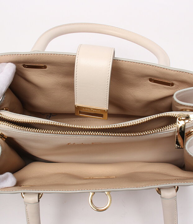 楽天市場】【中古】 サルバトーレフェラガモ レザーハンドバッグ  