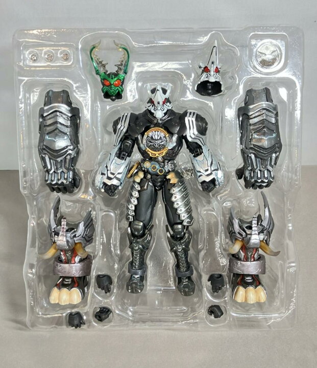 楽天市場】【中古】 仮面ライダーオーズ S.I.C サゴーゾ コンボ 
