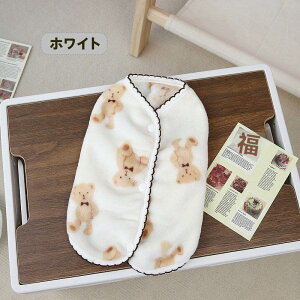 秋冬新作ファーベスト(2色展開)犬服とペット用品 小型犬から中型犬まで、あらゆるサイズの犬にお使いいただけます スタイリッシュでキュートなデザイン 秋冬どちらにも最適です
