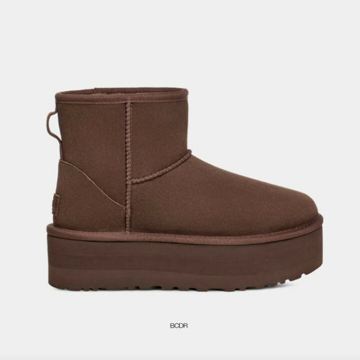 ☆未使用☆ UGG アグ クラシック ミニ プラットフォーム アイコン 