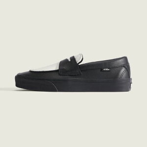 vans (�o���Y) ���[�t�@�[53 ���j�Z�b�N�X �u���b�N �z���C�g VN000Z0GBPT