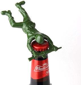 クリエイティブ 3D アーミーマン ボトルオープナー ユニーク 簡単オープニング ビールや飲料用栓抜き グリーン