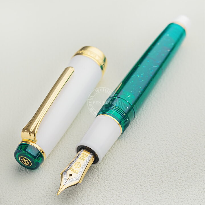 【S194】【WANCHER×SAILOR】特別限定品 ハーモニーシリーズ プロフェッショナルギア 21金万年筆 シャムロックグリーン【即納 ワンチャー セーラー ブランド プロギア 正規品 保証 国産 日本製 デモンストレーター クリア 透明軸 ラメ カクテル ホワイト コンバーター付】 |