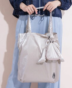 Hush Puppies�i�n�b�V���p�s�[�j ���t�F�C�X�t���G�R�o�b�O�@�������o�b�O�@��������