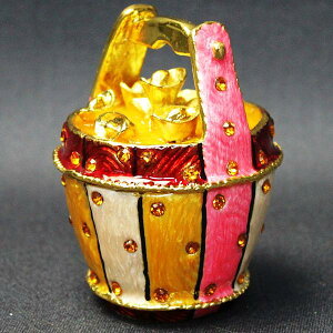 \31日まで!10%OFFクーポン/ 風水 置物 風水火山 風水グッズ 籠 かご カゴ インテリア 飾り物 金運祈願 開運祈願 2025 【ラインストーン 招財宝籠 RPタイプ】