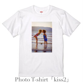 デザイン Tシャツ 「Kiss 2」 メンズ ホワイト 綿100% グラフィックT フォトT オシャレ プレゼント 大きいサイズ ビッグTシャツ