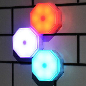 壁掛け灯 LED ライト タッチ式 リモコン 間接照明 タッチセンサー コードレス 16色 調光 授乳ライト 読書灯 懐中電灯 非常灯 防災 3個セット 白色 電球色 ランプ 充電器 室内 玄関 寝室 ポータ