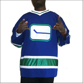 Vancouver Canucks (バンクバーカノックス) replica アイスホッケーシャツ #1【LUONGO】hockey jersey　アイスホッケー　ゲームシャツ 大きいサイズメンズ　メンズ大きいTシャツ　ヒップホップ衣装　ダンス　衣装　ジャージ