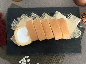 ロールケーキ　プレーン