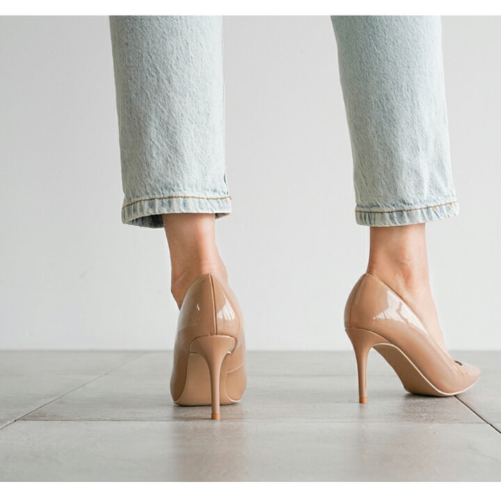 楽天市場 8cmヒール エナメル ハイヒール ピンヒール ポインテッドトゥ レッドソール 春 夏 サイズ 美脚パンプス ブラック 黒 ベージュ ヌード ベージュ パーティー フォーマル 痛くない 結婚式 30代 40代 プレゼント 女性 卒業式 卒園式 入学式 入園式 オシャレ 85