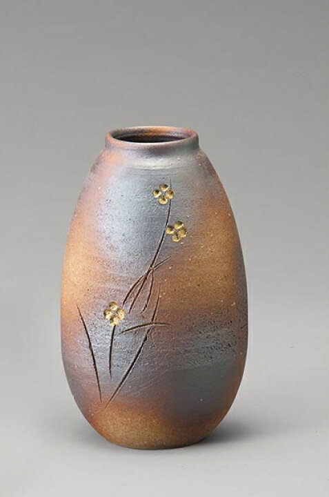 楽天市場 火色小花花瓶 伝統的な味わいのある信楽焼き 花瓶 花入れ 和テイスト 陶器 日本製 信楽焼 花器 焼き物 和風 しがらき 家具のインテリアオフィスワン