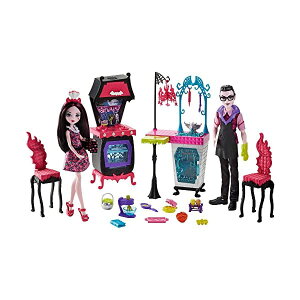 �����X�^�[�n�C �h�[�� �l�` �t�B�M���A �����ւ� �������� �O�b�Y MONSTER HIGH MONSTER FAMILY VAMPIRE KITCHEN PLAYSET & 2-PACK DOLLS