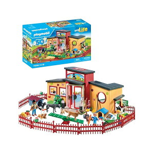 PLAYMOBIL MyLife 71599 �y�b�g�z�e�� 10 �C�̓���������傫�ȃQ�X�g�n�E�X �P�A�A�N�Z�T���[�Ƒ����X�e�b�J�[ 4 �΂̒j�̎q�Ə��̎q�����̂������� PLAYMOBIL MyLife 71599 Pet Hotel, Large Guest House with 10 An