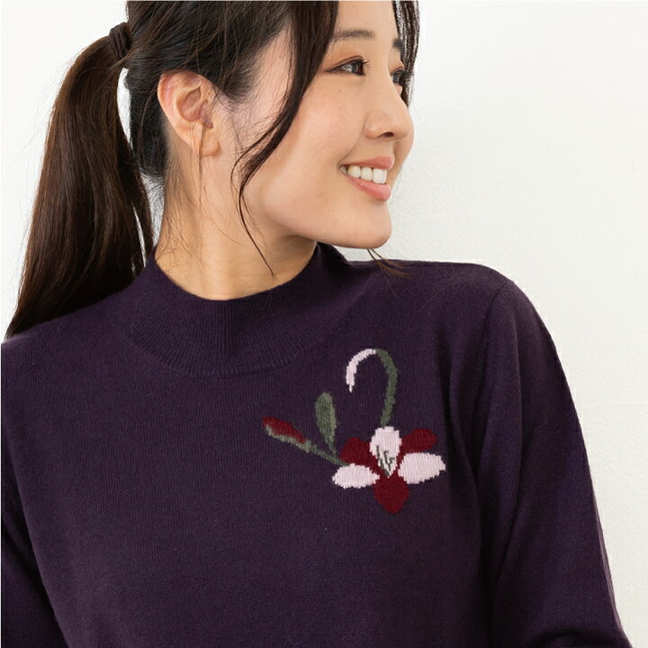 美品✦ALTMODER カシミヤ100％ニットセーター M-L 黒ブラック 花柄