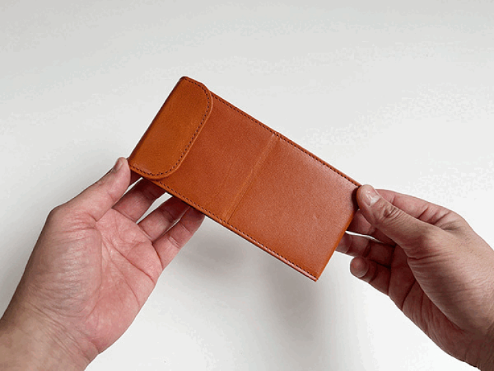 限定品】御朱印帳（ヌメ革カバー、ゴムバンド付） Amazon.co.jp: 限定