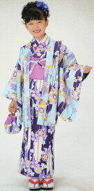 子供着物　アンサンブル　水色柄羽織/紫花柄着物　3〜4才用　洗えるポリエステル　着物、羽織、襦袢、帯、草履、巾着の仕立て上がりセット　送料無料