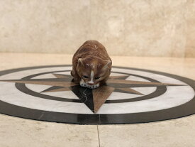 イタリア製　陶器　動物　猫