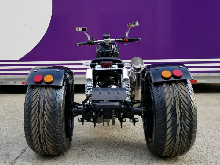 楽天市場 新商品150ccカスタムズーマートライクローダウン仕様キット商品 三輪バイク公道走行高速可ロングホイールベースローダウンシートフレーム 西濃運輸支店止発送 Icebear