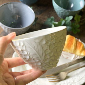 リアンボウル M 小 サイズ ボウル 皿 スープ デザート プレート 美濃焼 陶磁器 陶器 食洗機対応 リアン レリーフ アンティーク クラシック 花がら 花柄 おしゃれ かわいい ギフト プレゼント 贈物 誕生日祝い 結婚 結婚祝い
