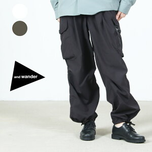 and wander (�A���h�����_�[) oversized cargo pants / �I�[�o�[�T�C�Y�J�[�S�p���c