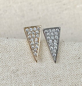 【祝・楽天1位受賞】\かわいい秋冬映え/キラキラピアス ハロウィンギフト 金属アレルギー対応 送料無料 シンプル カッコイイ ギフト かわいい 大人ぽい セクシー 大人可愛い オフィス 入