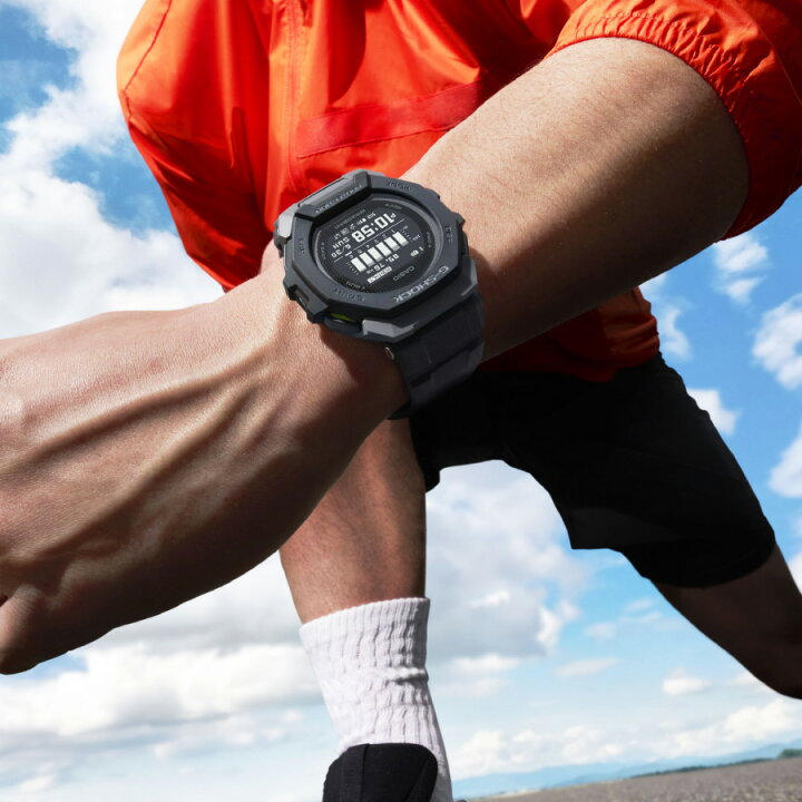 楽天市場】G-SHOCK Gショック G-SQUAD GBD-300-1JF ブラック  