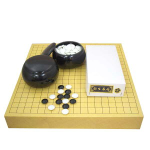 囲碁盤セット　新かや2寸卓上接合碁盤と新生梅碁石（約8mm厚）とP碁笥黒大