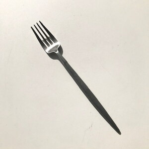 cutipol iN`|[jGOA fBi[tH[N@O[Vo[