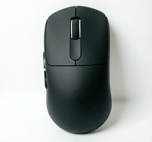 ATTACK SHARK V5 ���y�� �Q�[�~���O�}�E�X 55g DPI42000 �����x�Z���T�[ 8000Hz�������|�[�g���[�g �L��/2.4G/Bluetooth�O�͐ڑ� ��^����� �y�ʐ݌v ���ϋv�X�C�b�` �����ԃo�b�e���[ AI�h���C�o�[ ����