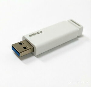 �o�b�t�@���[ USB������ 16GB �m�b�N�X���C�h�� USB3.2(Gen1)/3.1(Gen 1)/3.0/2.0 �[���T�|�[�g RUF3-KS16GA-WH/N 4981254055694