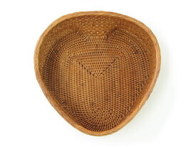 アタ製ハート型かご